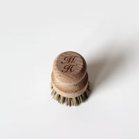 Eco-Friendly Mexican Palm Pot Cleaning Brush