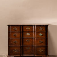Chippendale Dresser