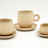 AVENERO TAZA (sold in sets of two, plates included with mug)