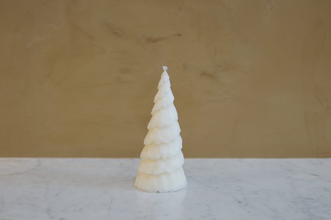 Large Christmas Tree Candle 7x3in