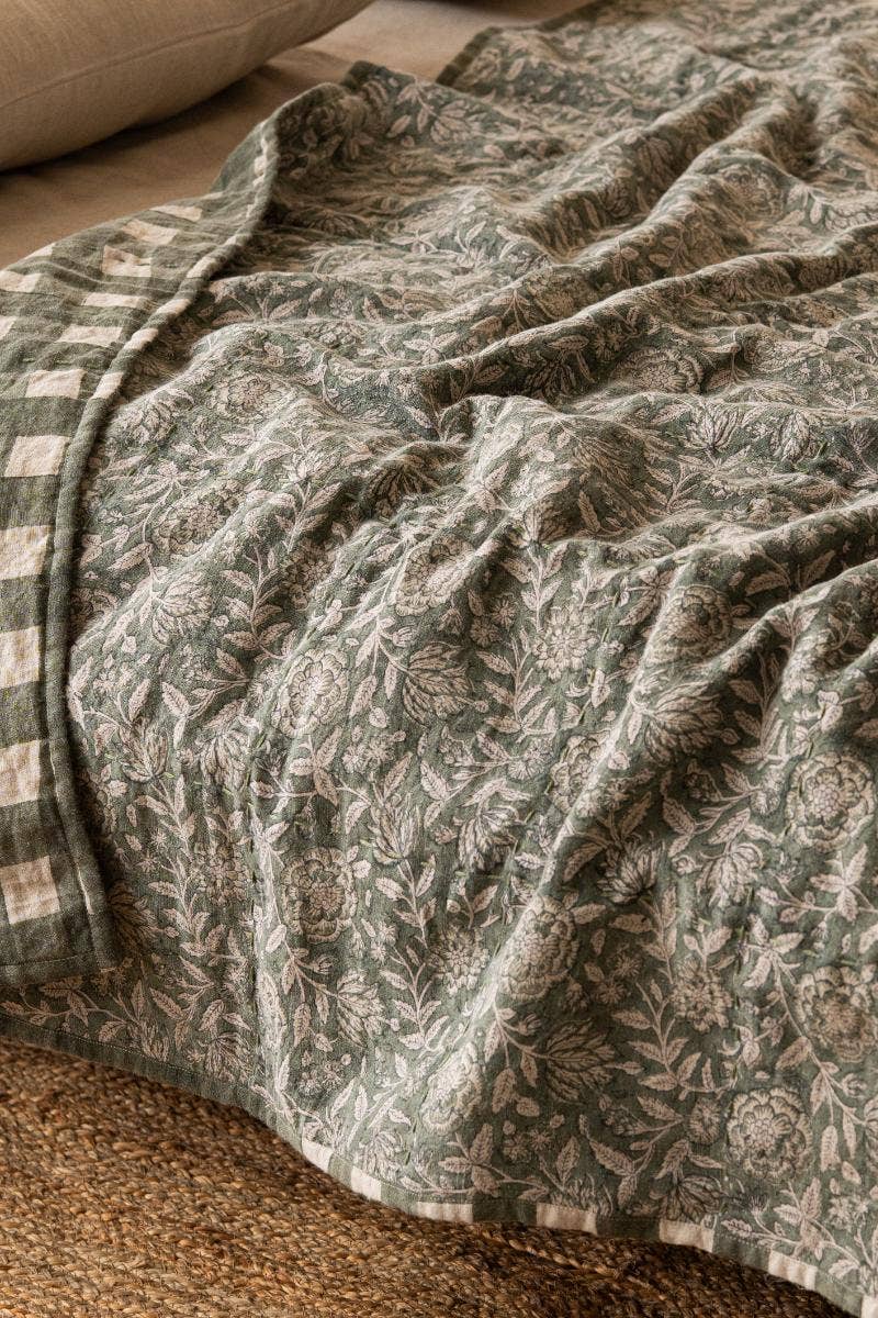 Block Printed Sorrel Linen Quilt