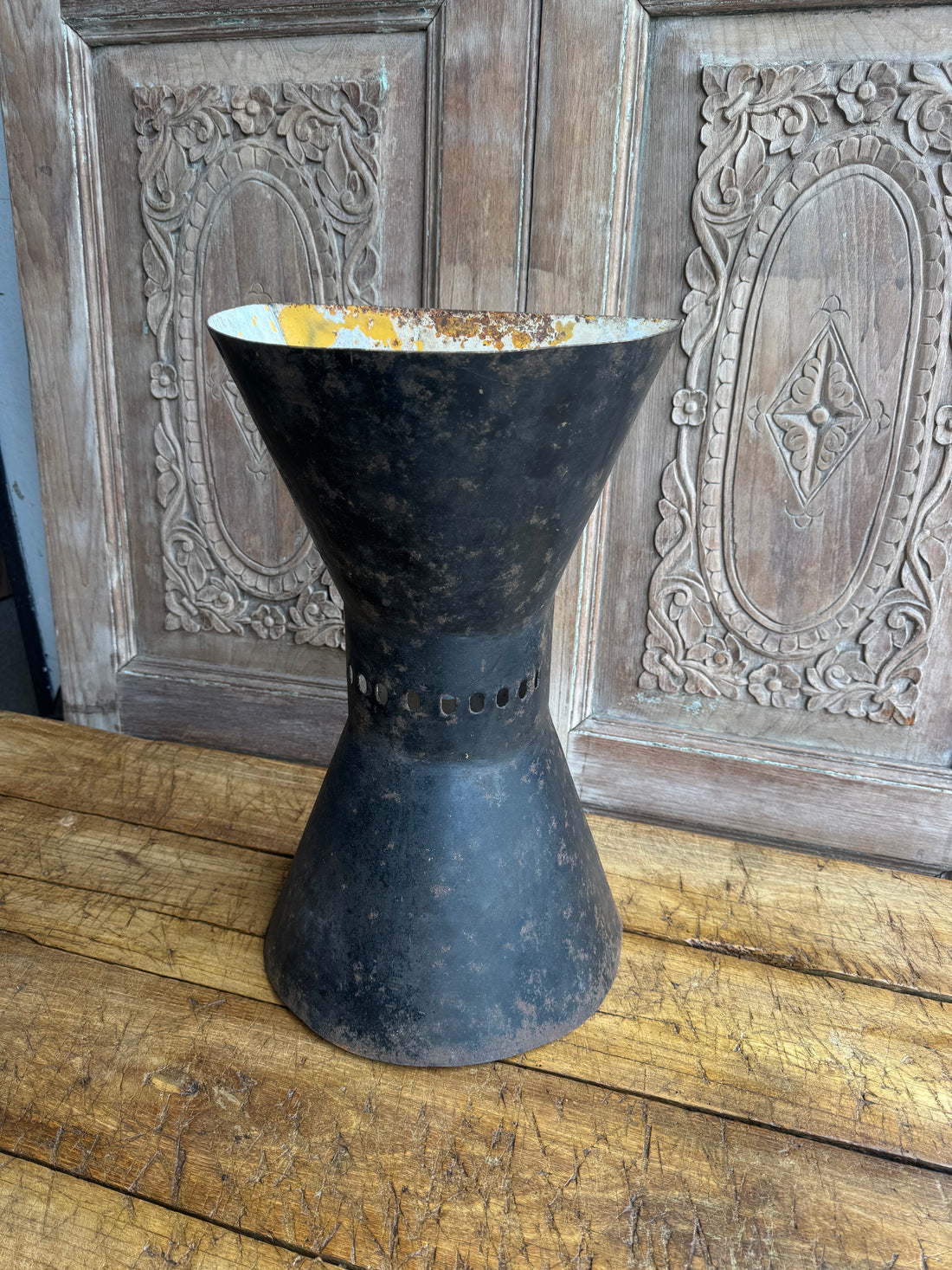 Wrought Iron Hour Glass Sconce