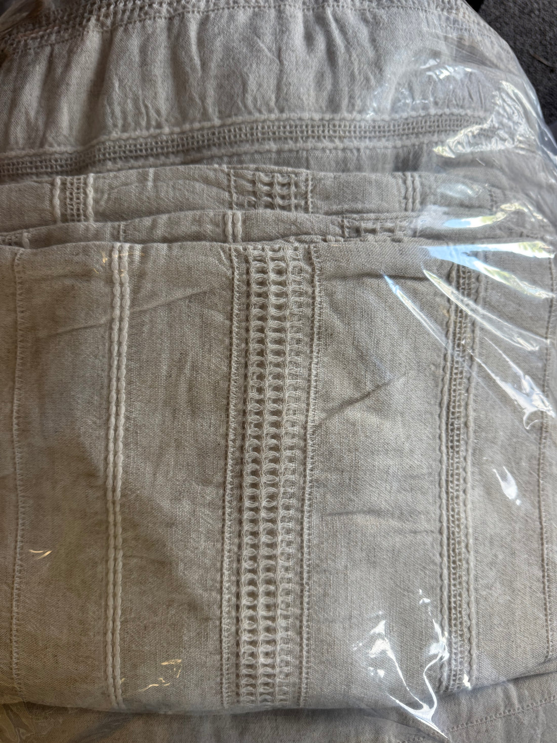 Linen Textured King Duvet and Pillow Shams