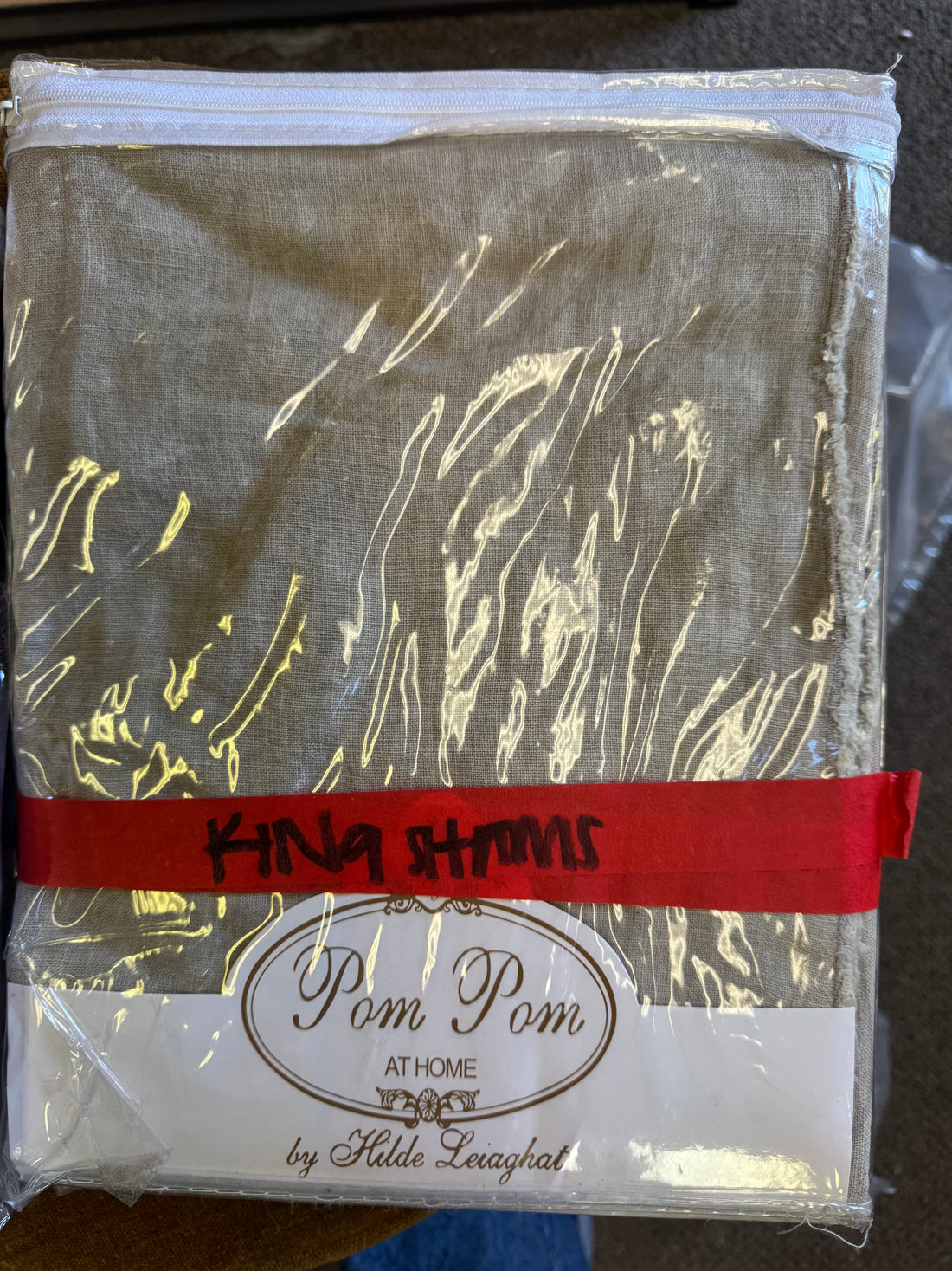 Pom Pom Linen King Shams