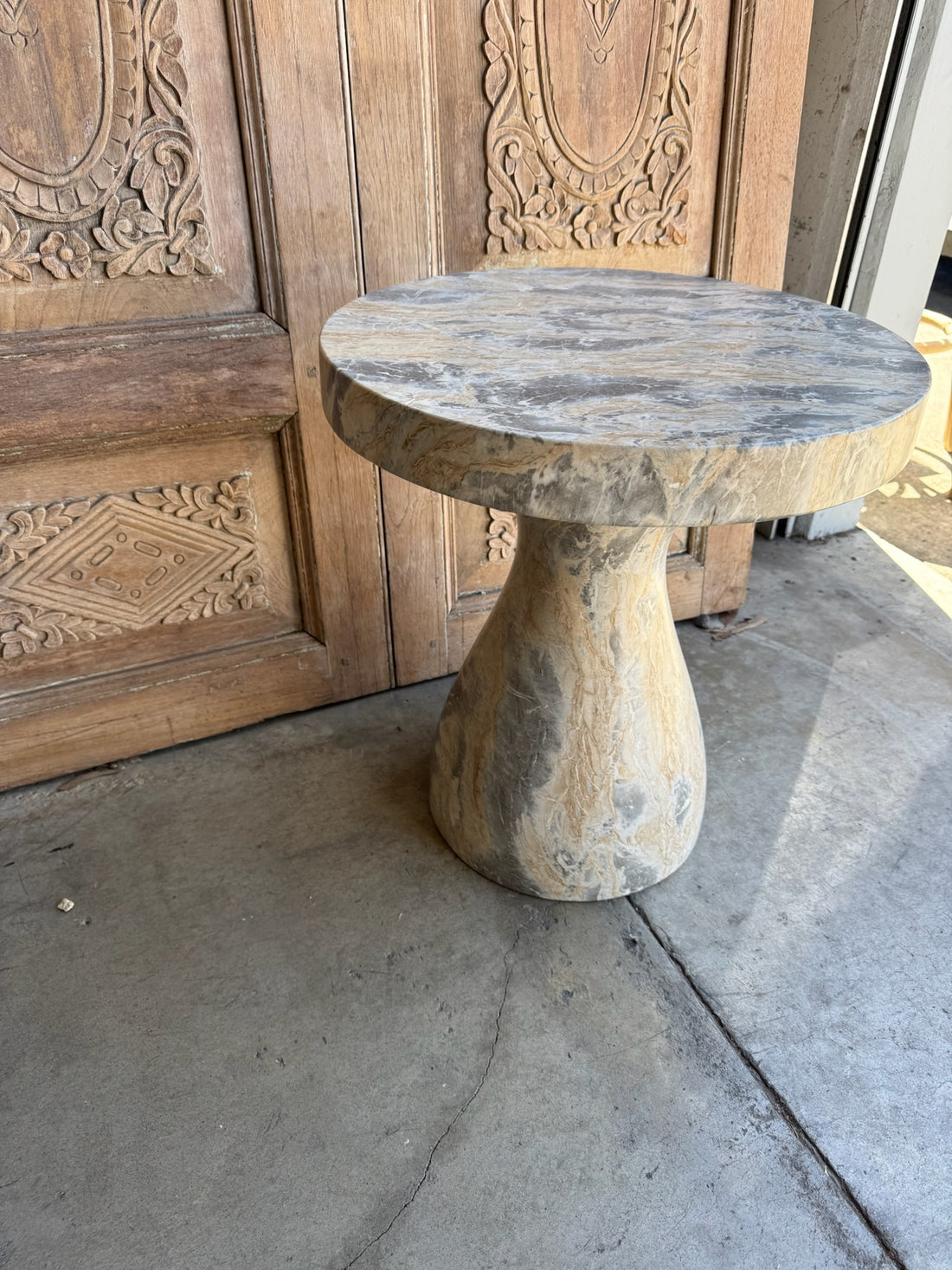 Concrete End Table (Sahara Marble- like Facade)