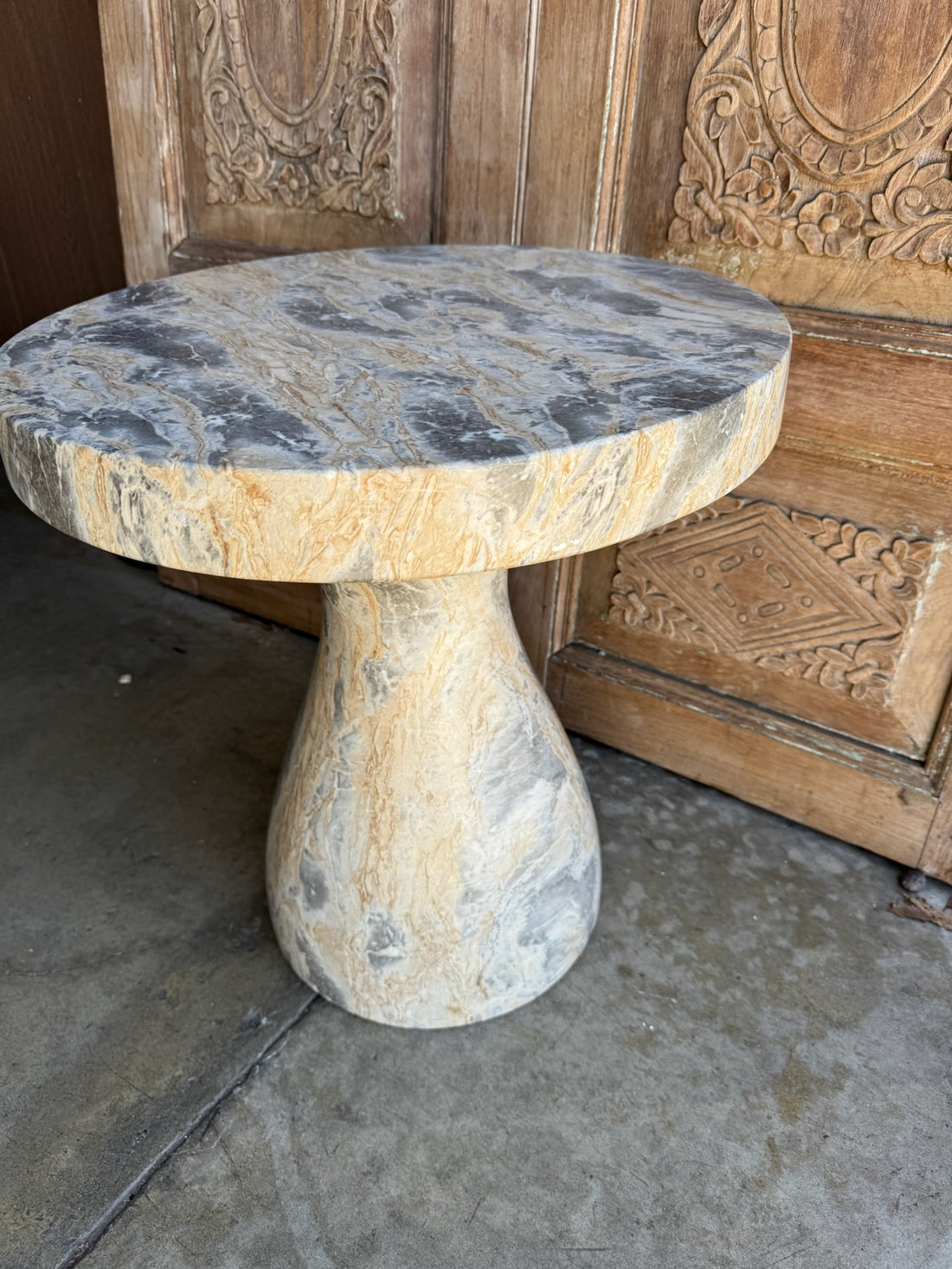 Concrete End Table (Sahara Marble- like Facade)