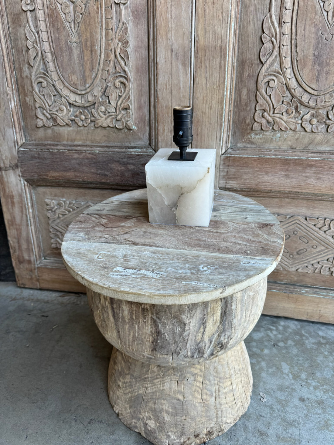 Alabaster Cube Accent Lamp