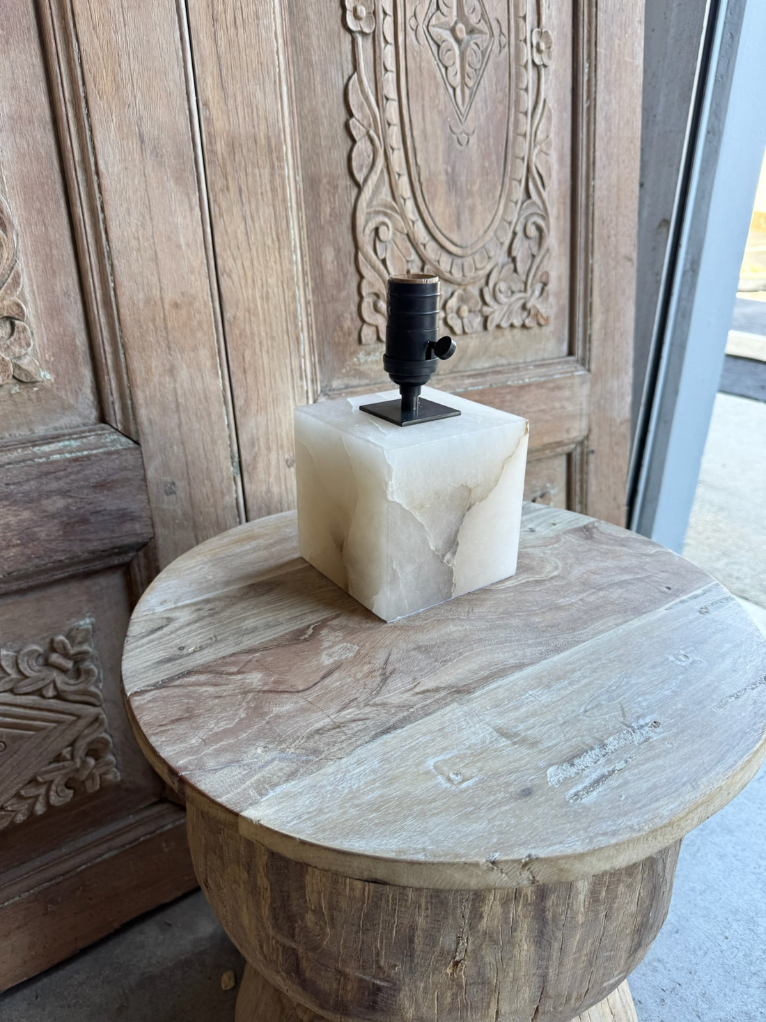 Alabaster Cube Accent Lamp