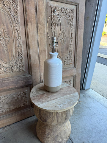 Ribbed Ceramic Lamp