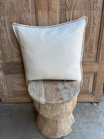 Soft Cream Pillow - Pair