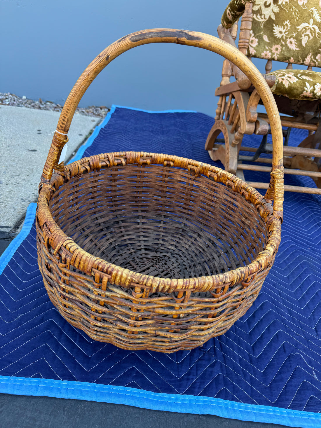 Basket w/ Handle II