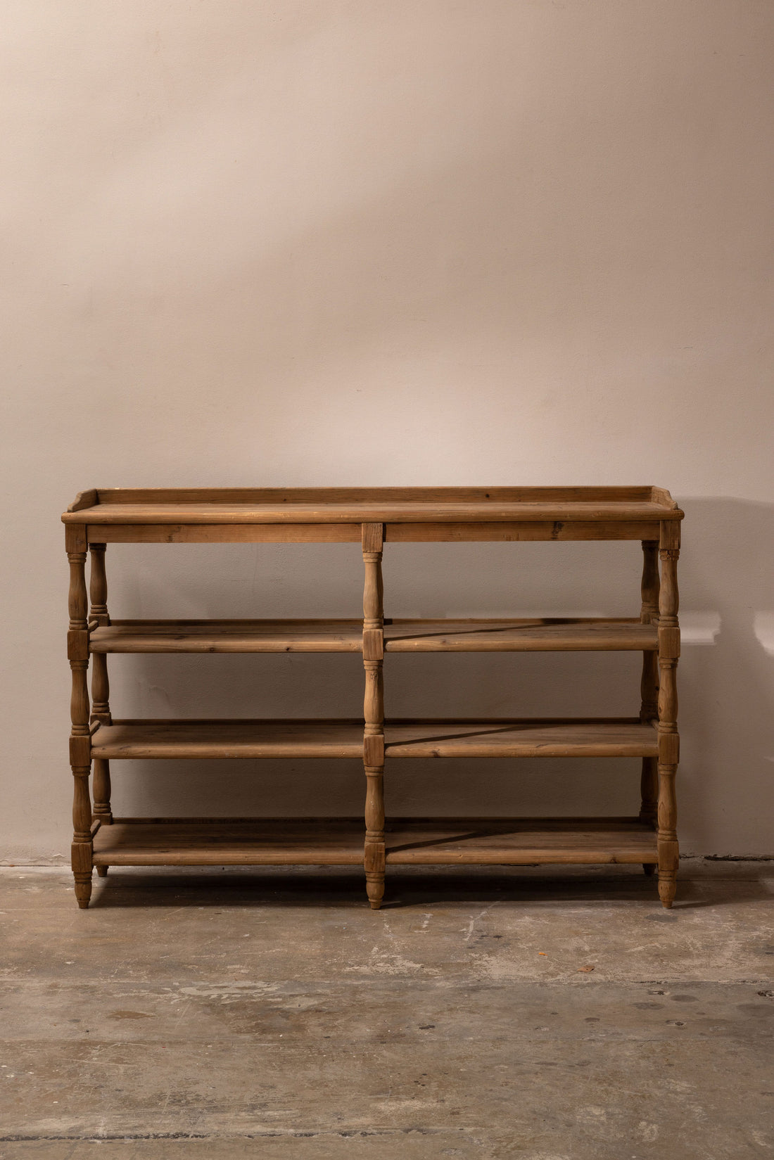 Shelf