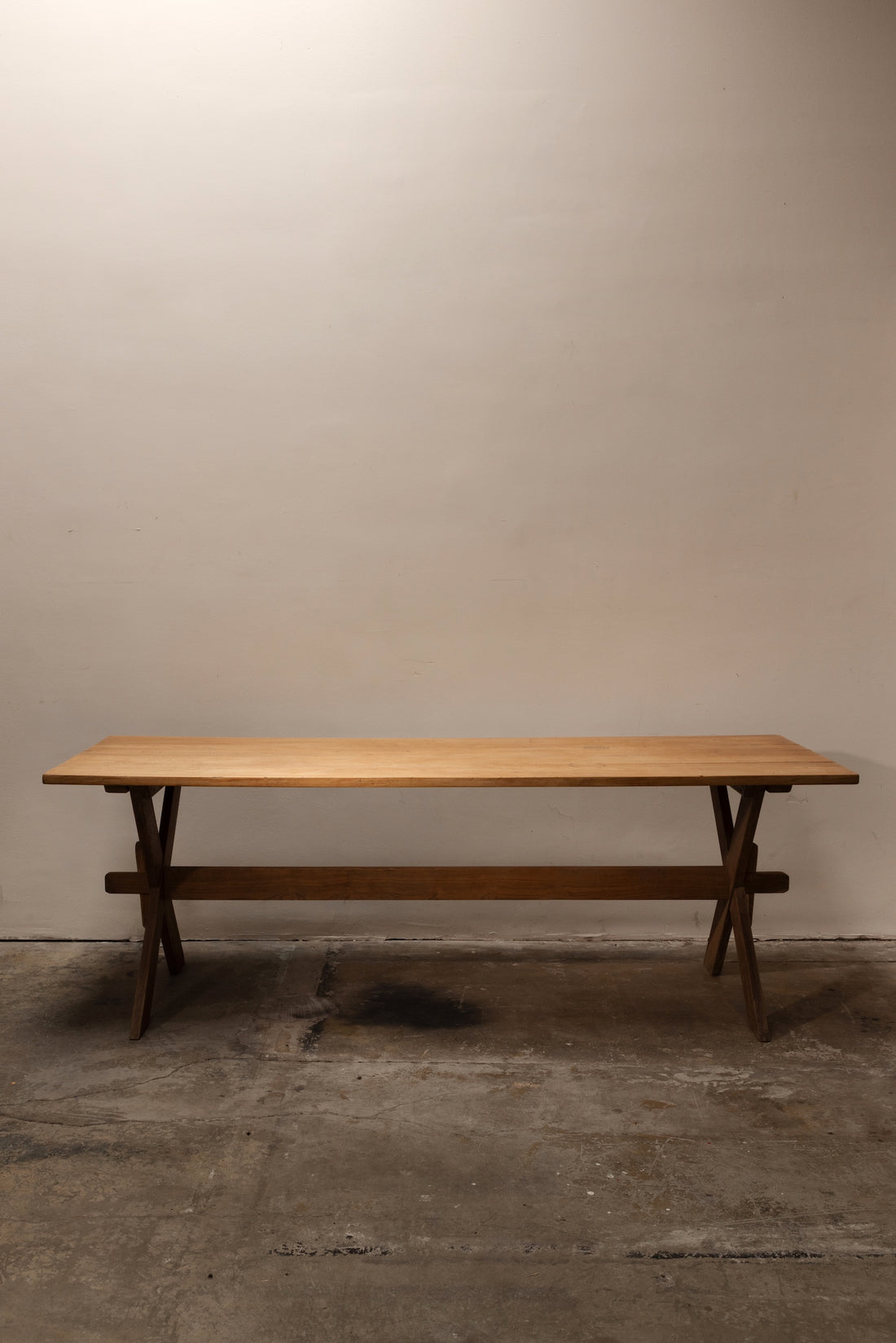 Trussle Dining Table