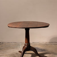Tilt-Top Pedestal Table
