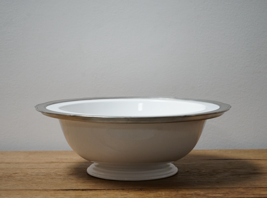 Match Viviana Footed Bowl