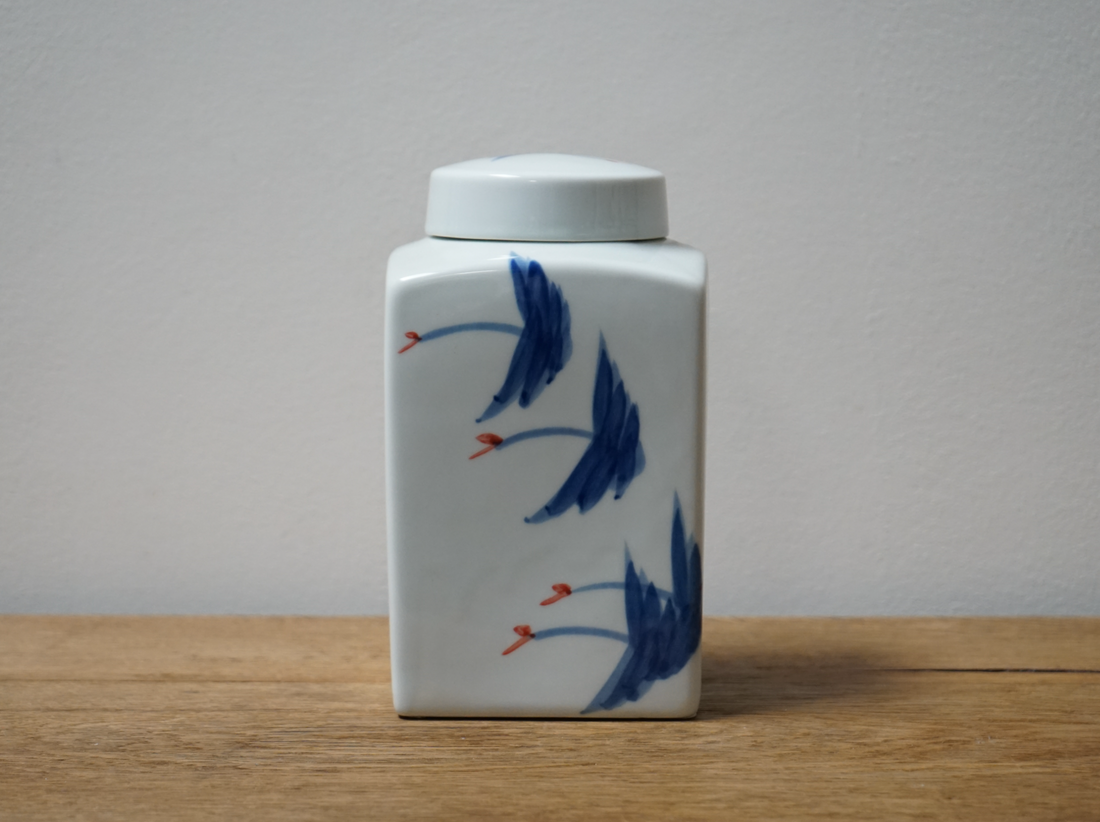 Red Crowned Crane Jar