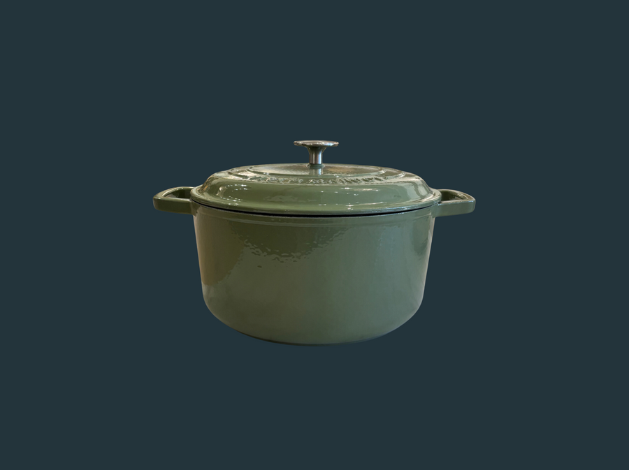 Cast Iron Dutch Oven