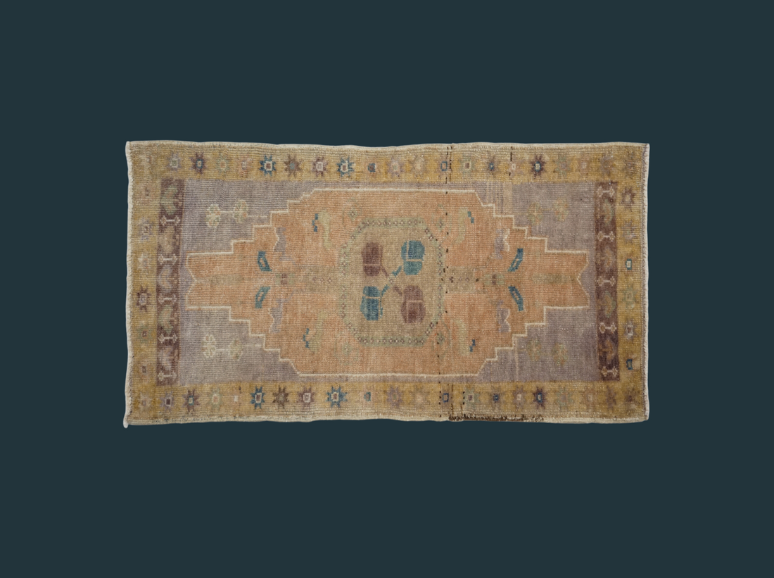 Small Vintage Turkish Rug 487.