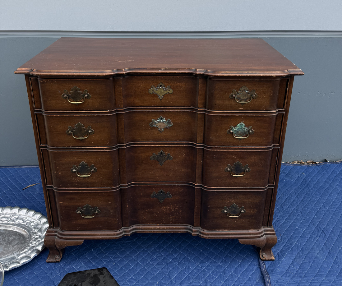 Antique Early 20th Century Chippendale Dresser