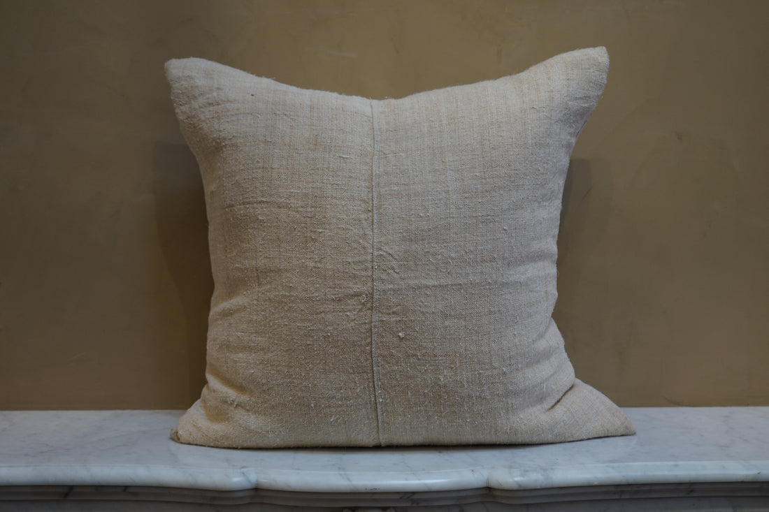 Vintage Linen Pillow - Natural