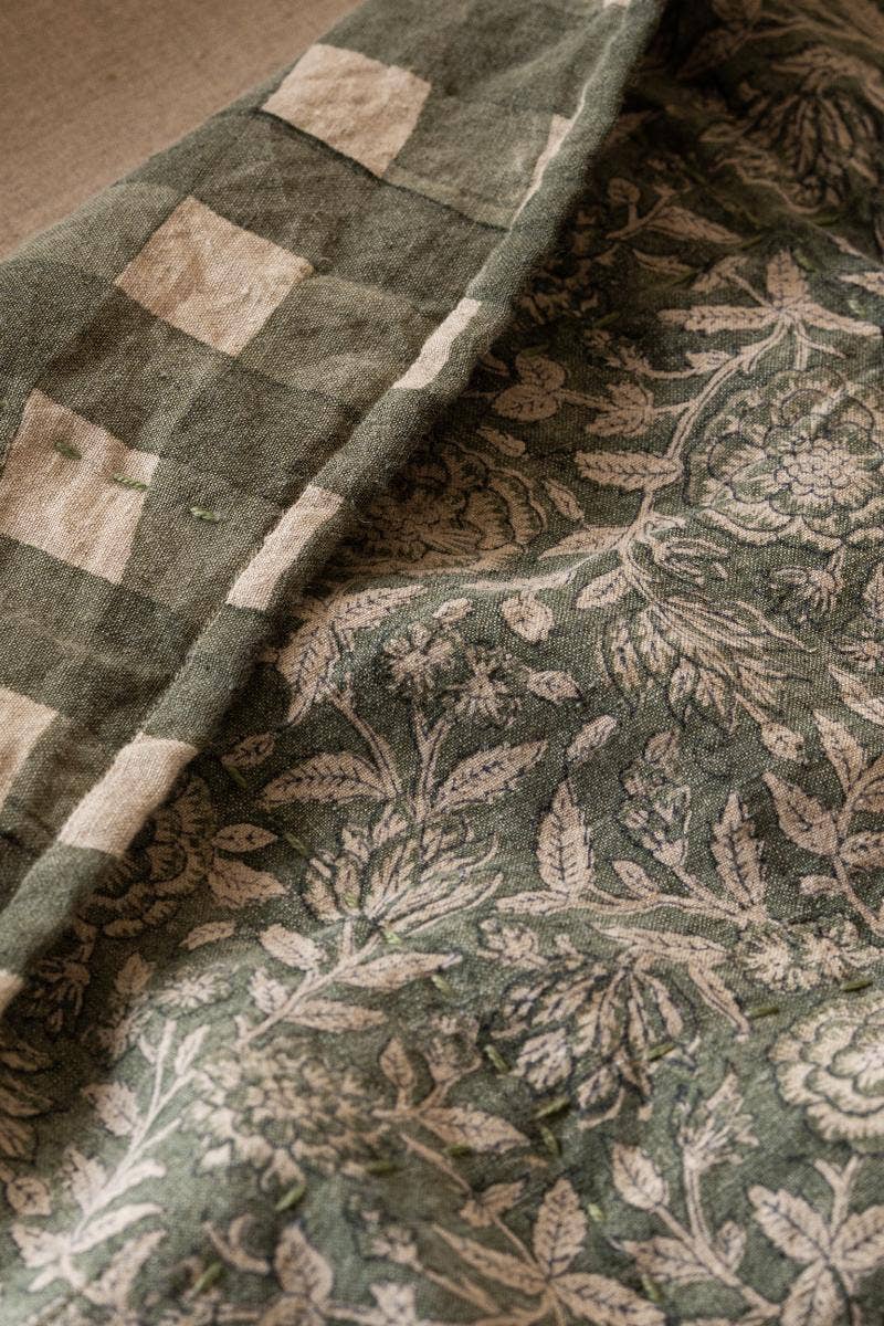 Block Printed Sorrel Linen Quilt